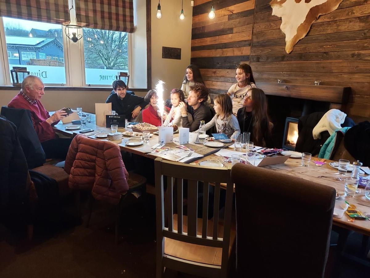 Trawden Arms Community Owned Pub Ξενοδοχείο Winewall Εξωτερικό φωτογραφία