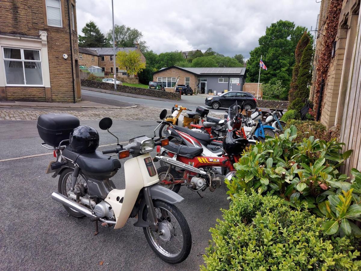 Trawden Arms Community Owned Pub Ξενοδοχείο Winewall Εξωτερικό φωτογραφία