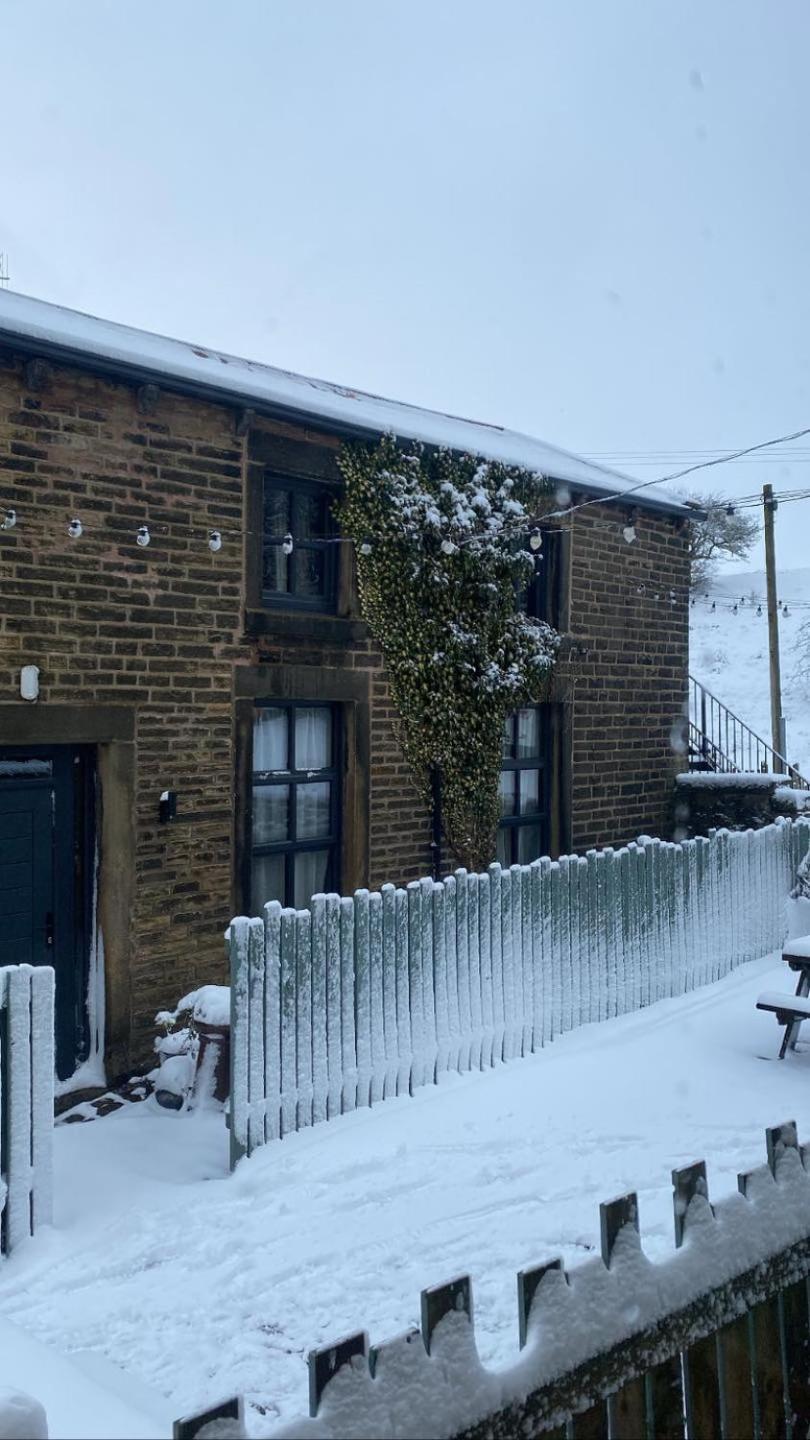 Trawden Arms Community Owned Pub Ξενοδοχείο Winewall Εξωτερικό φωτογραφία